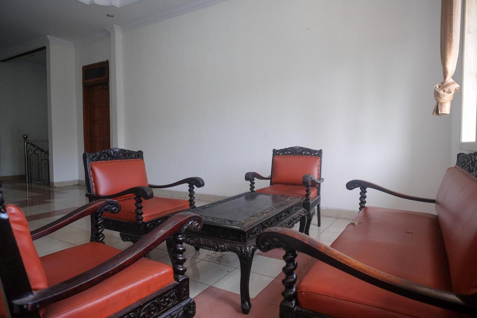 Urbanview Hotel Pondok Anggun Yogyakarta By Reddoorz Maguwo Zewnętrze zdjęcie