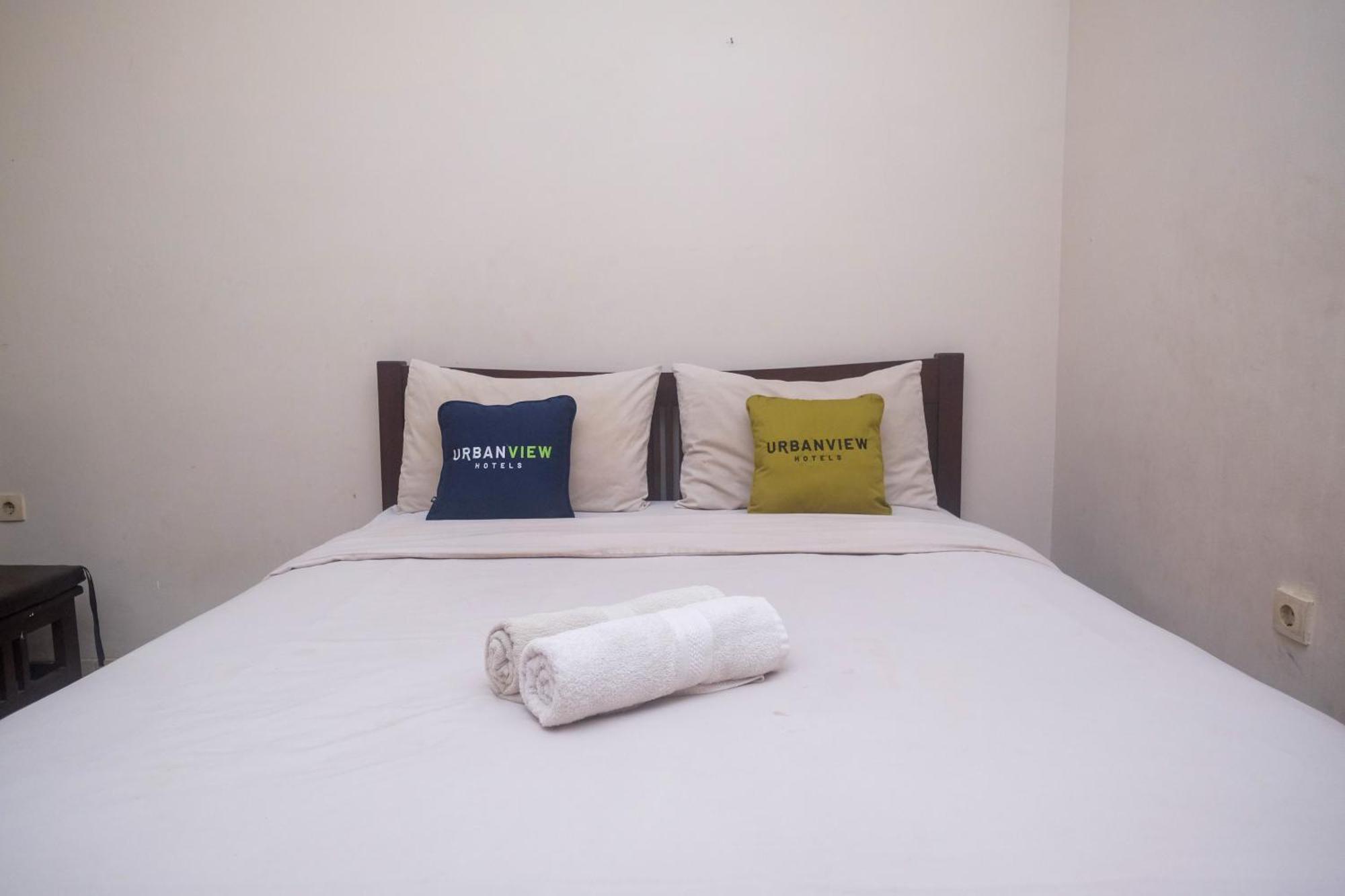 Urbanview Hotel Pondok Anggun Yogyakarta By Reddoorz Maguwo Zewnętrze zdjęcie