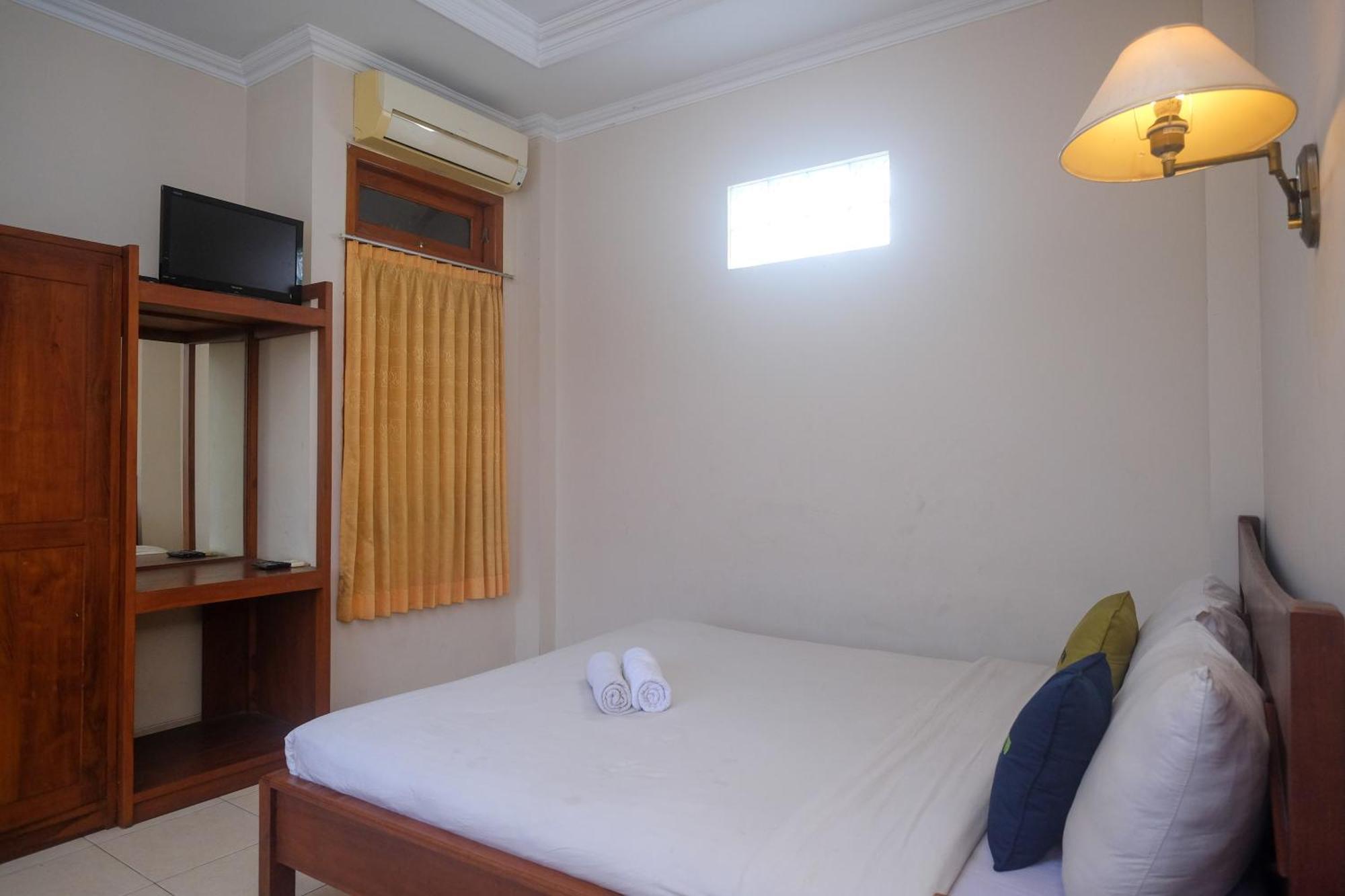 Urbanview Hotel Pondok Anggun Yogyakarta By Reddoorz Maguwo Zewnętrze zdjęcie