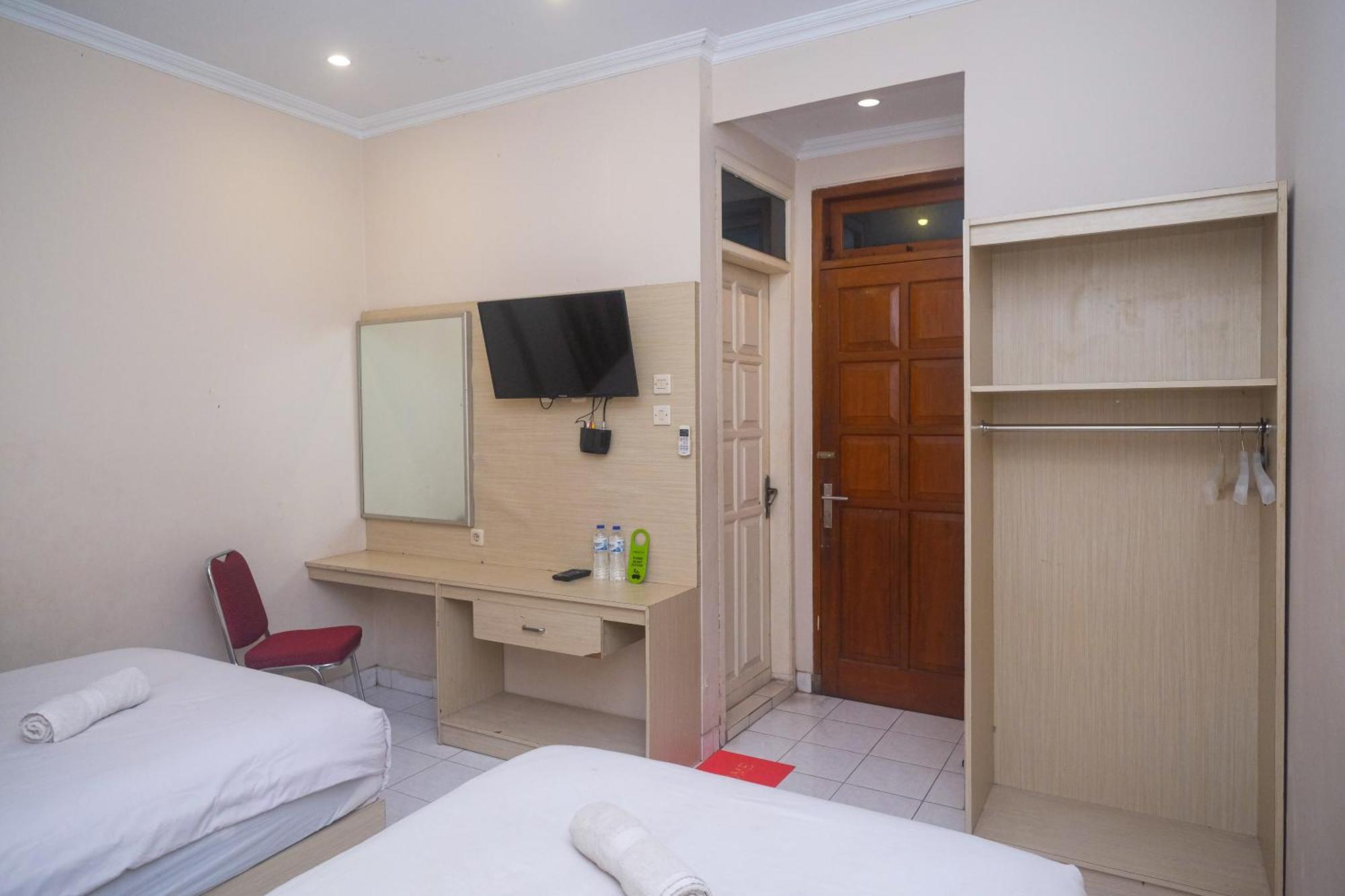 Urbanview Hotel Pondok Anggun Yogyakarta By Reddoorz Maguwo Zewnętrze zdjęcie
