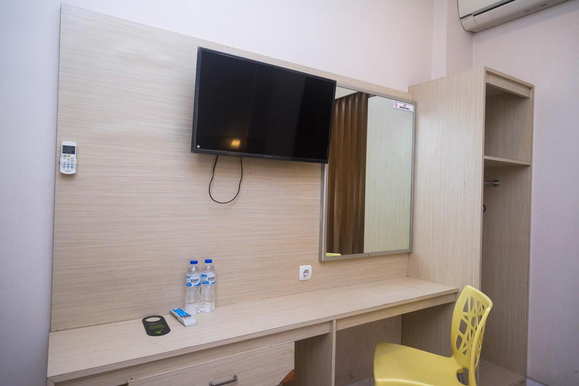 Urbanview Hotel Pondok Anggun Yogyakarta By Reddoorz Maguwo Zewnętrze zdjęcie