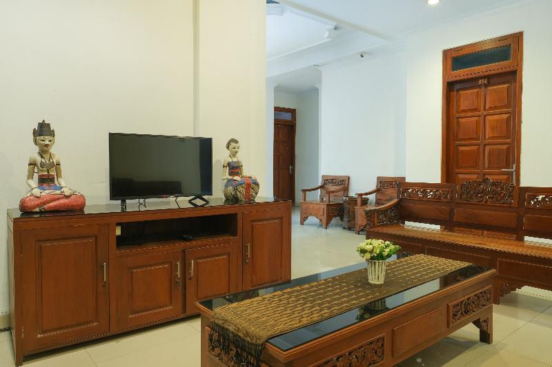 Urbanview Hotel Pondok Anggun Yogyakarta By Reddoorz Maguwo Zewnętrze zdjęcie